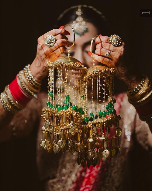 10+ Most Mesmerizing Kaleera Designs For Brides!