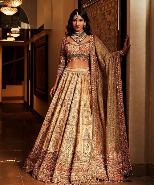 A Complete Guide For All The Trendiest And The Best Bridal Lehenga
