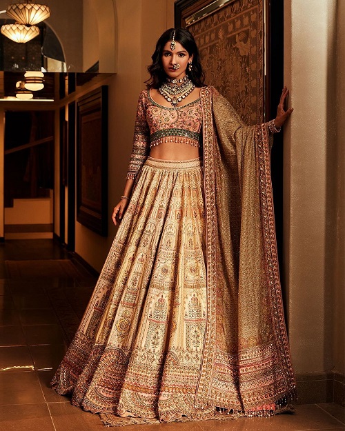 A Complete Guide For All The Trendiest And The Best Bridal Lehenga