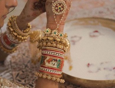 “Bridal Bangles: A Timeless Tradition That Speaks Volumes”
